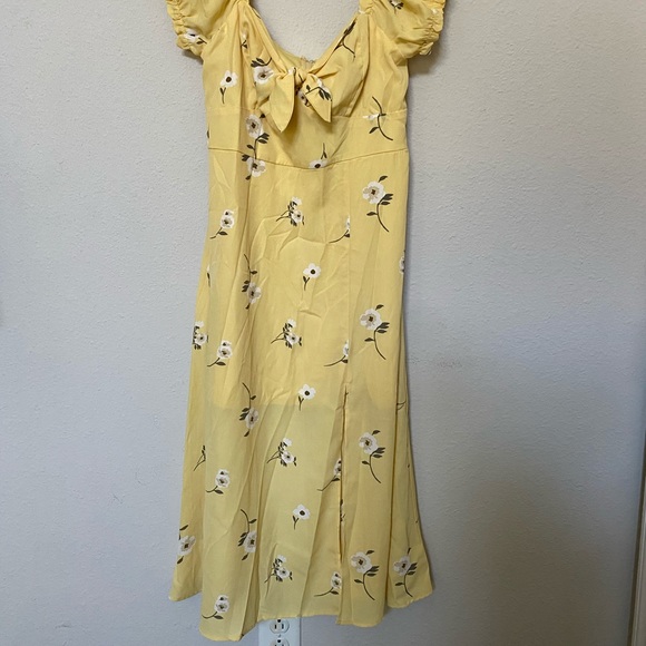 Pale Yellow Floral Dress - Picture 2 of 16